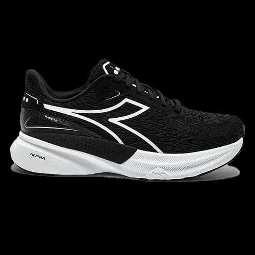 Diadora Nucleo 2, set fra siden