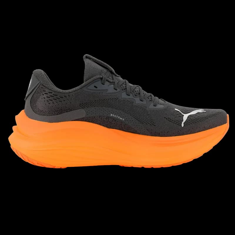 Puma MagMax Nitro, set fra siden